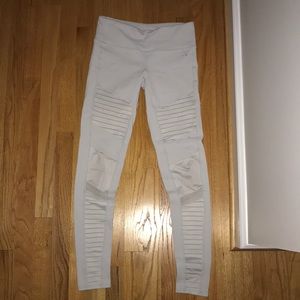 Alo Yoga Motto Legging